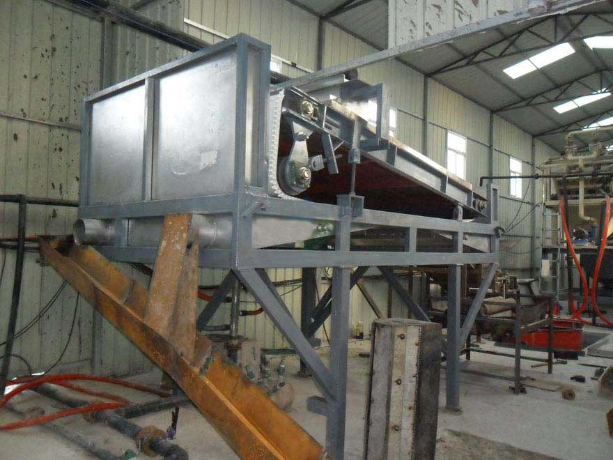 平板式除鐵機(jī)使用現(xiàn)場